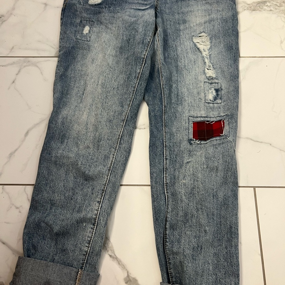 Distressed overalls - Picture 2 of 5